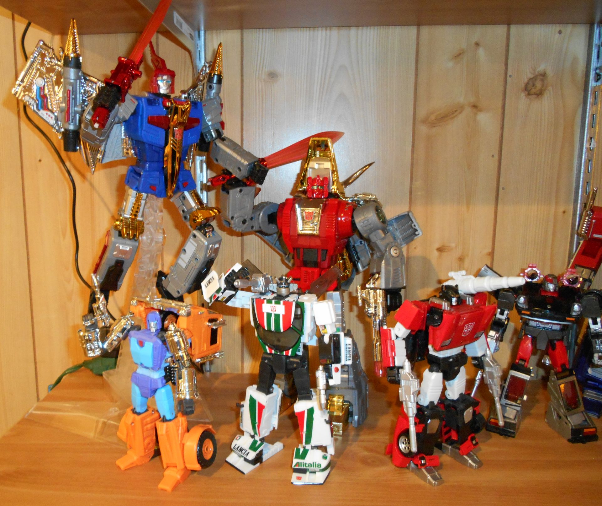 MP-Autobots-04.jpg