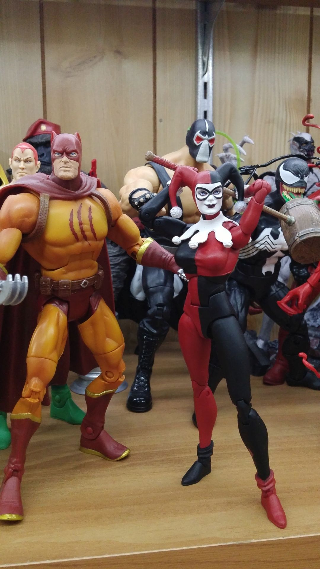 DC_Icons_Harley_Quinn-01.jpg