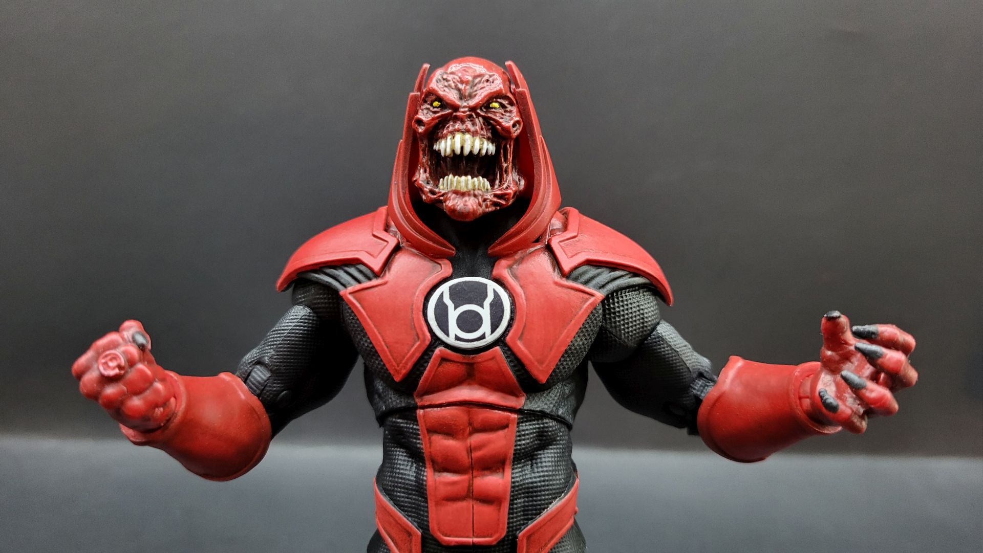 Custom-Atrocitus-03.jpg