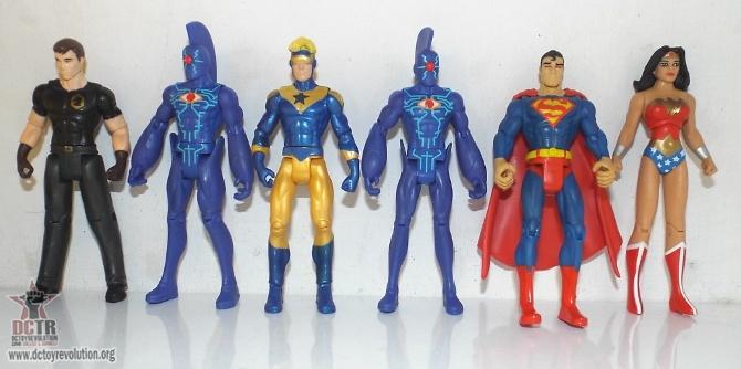 Infinite Heroes "OMAC Attack" set